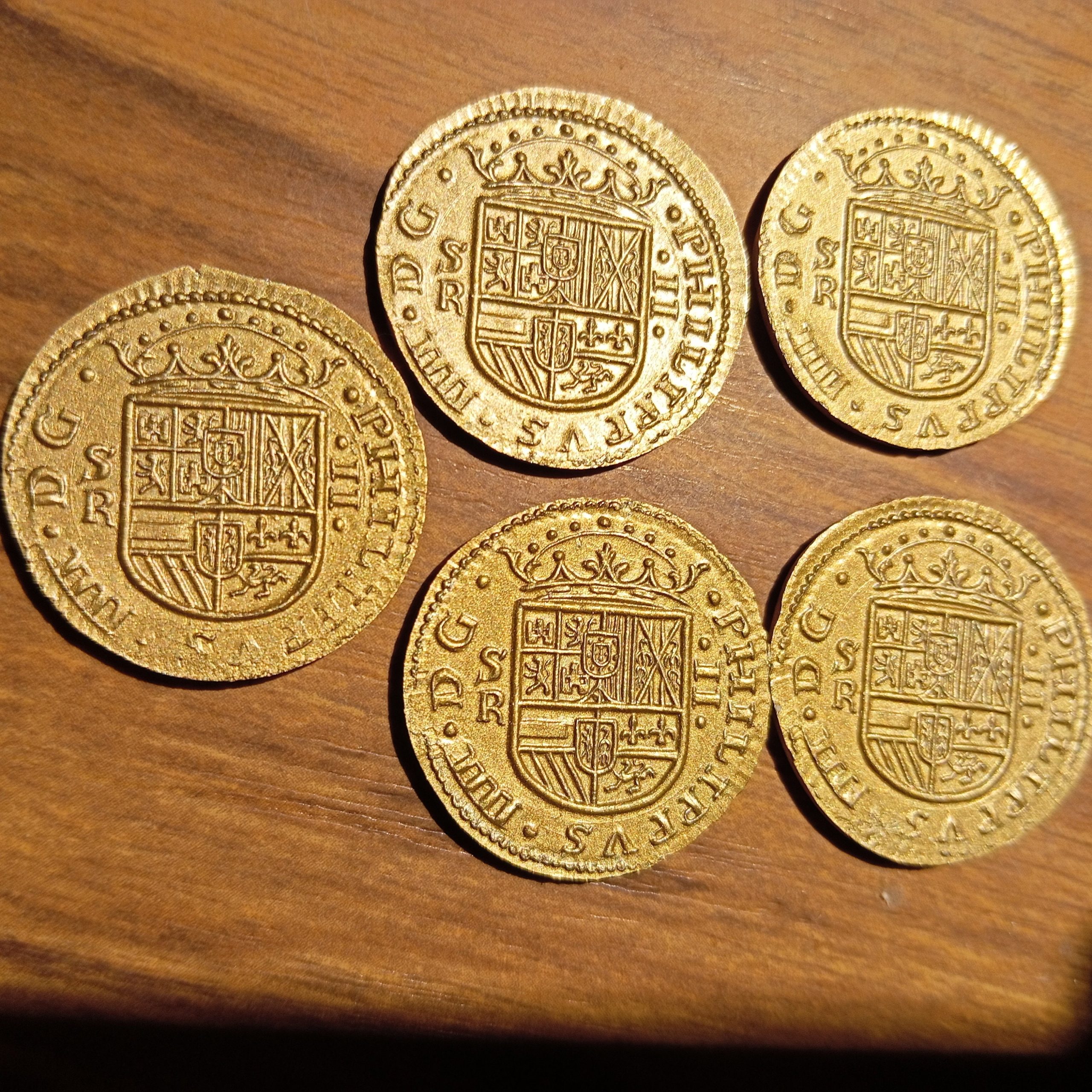 Reproductions de monnaies antiques Double escudos pistole philippe iv d'espagne. Pirate coin. jewelry – Image 9