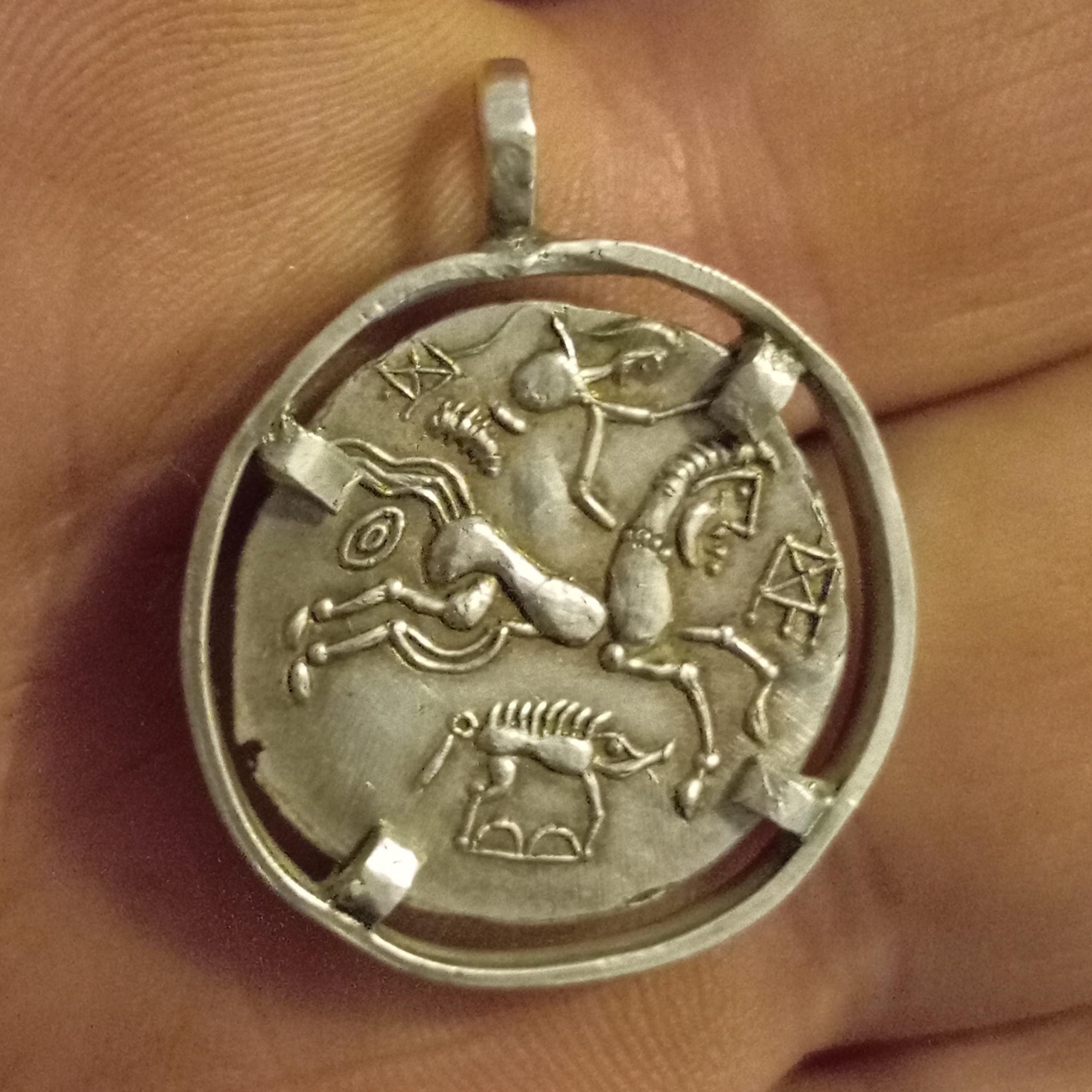 Reproductions monnaies Gaulois Baïocasses ou OSIMIES SANGLIERS denarii coin Denarius antiques STATERE en Argent – Image 4