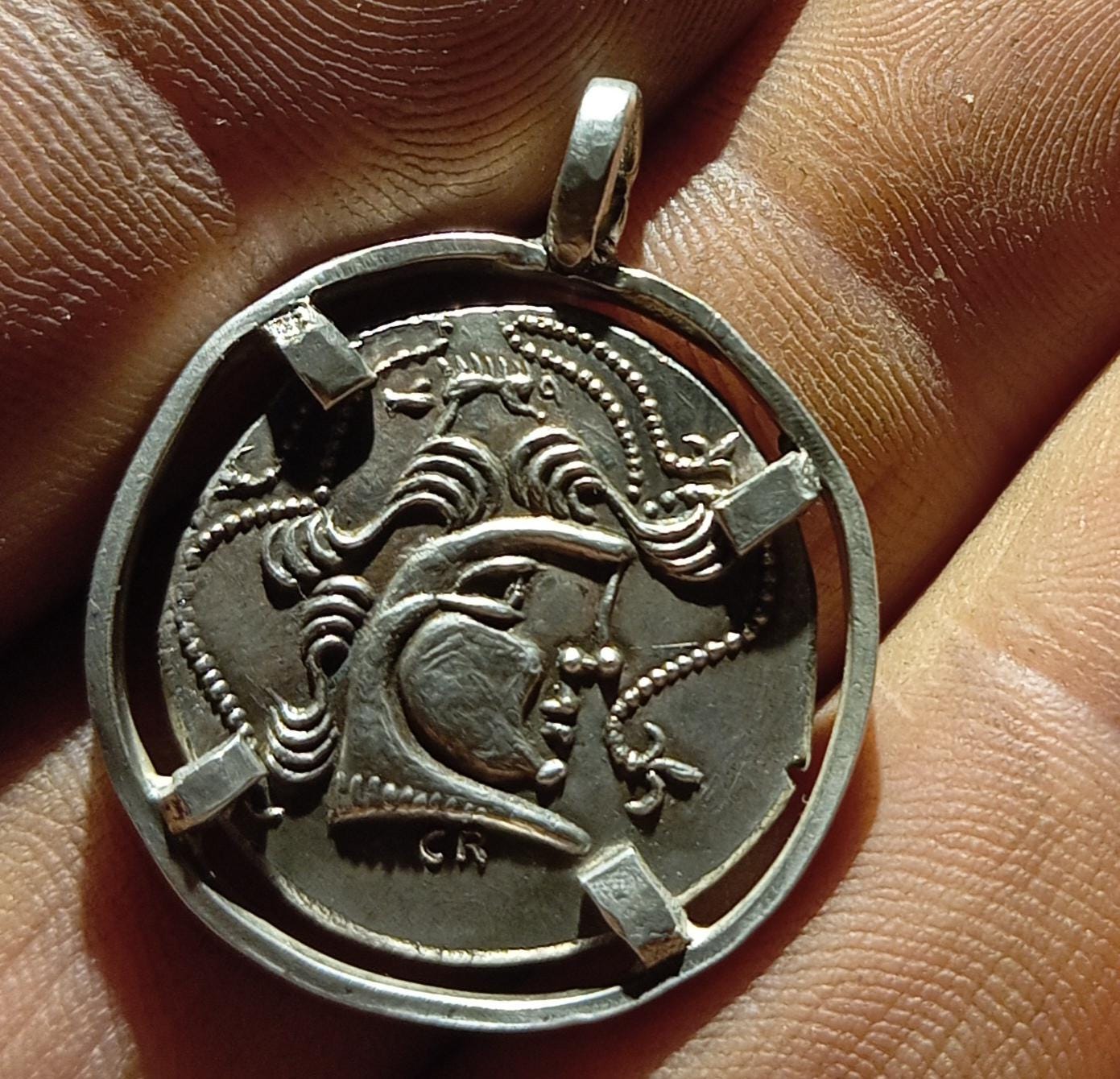 Reproductions monnaies Gaulois Baïocasses ou OSIMIES SANGLIERS denarii coin Denarius antiques STATERE en Argent