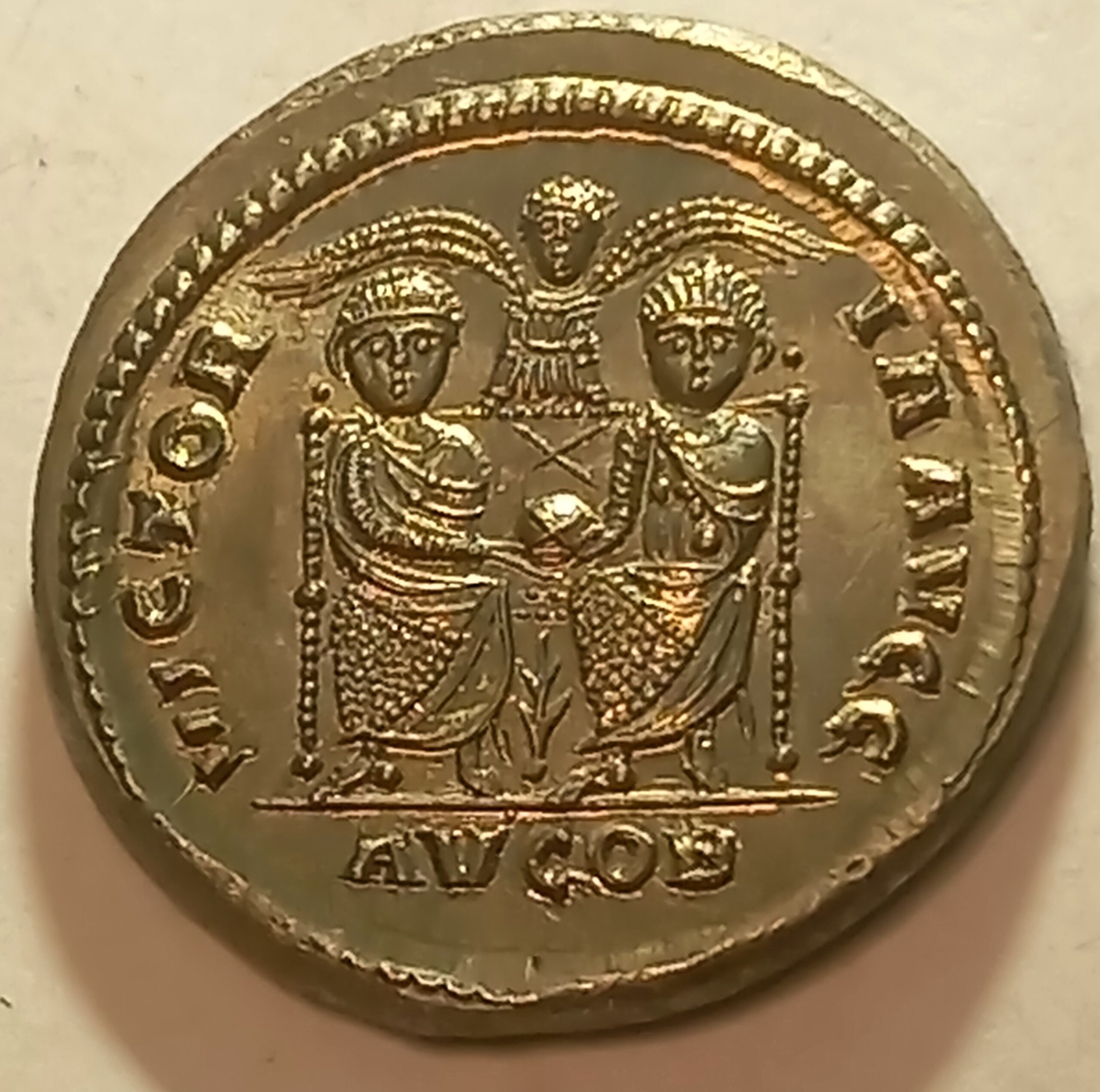 Solidus Magnus Maximus Londinium-Augusta (Londres) Reproduction de Monnaie Rare – Image 2