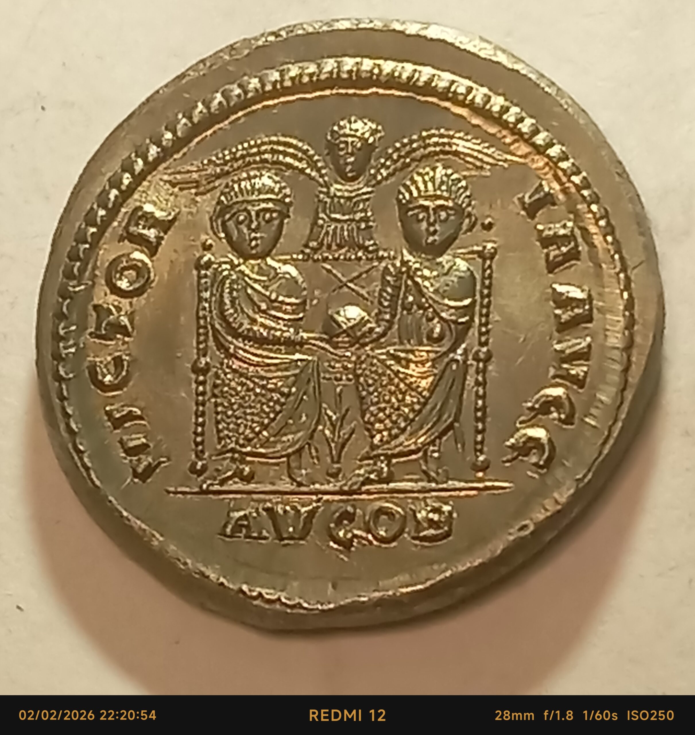 Solidus Magnus Maximus Londinium-Augusta (Londres) Reproduction de Monnaie Rare – Image 4